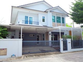 Casa en alquiler de 3 habitaciones en Bang Phli, Samut Prakan