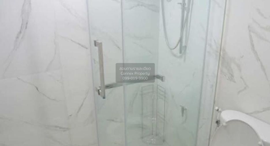 À louer 1 chambre condo à Watthana, Bangkok