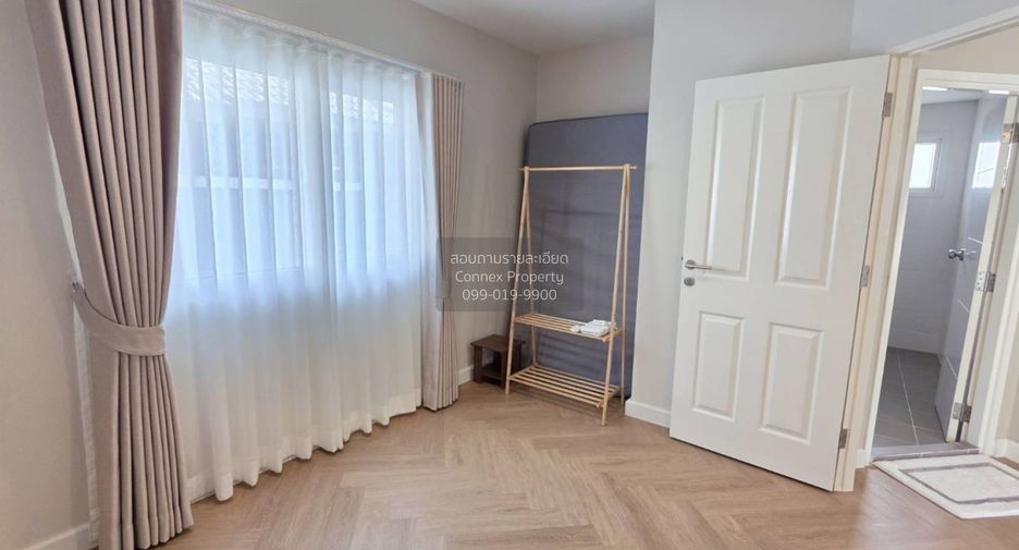 For rent 3 bedrooms house in Mueang Pathum Thani, Pathum Thani