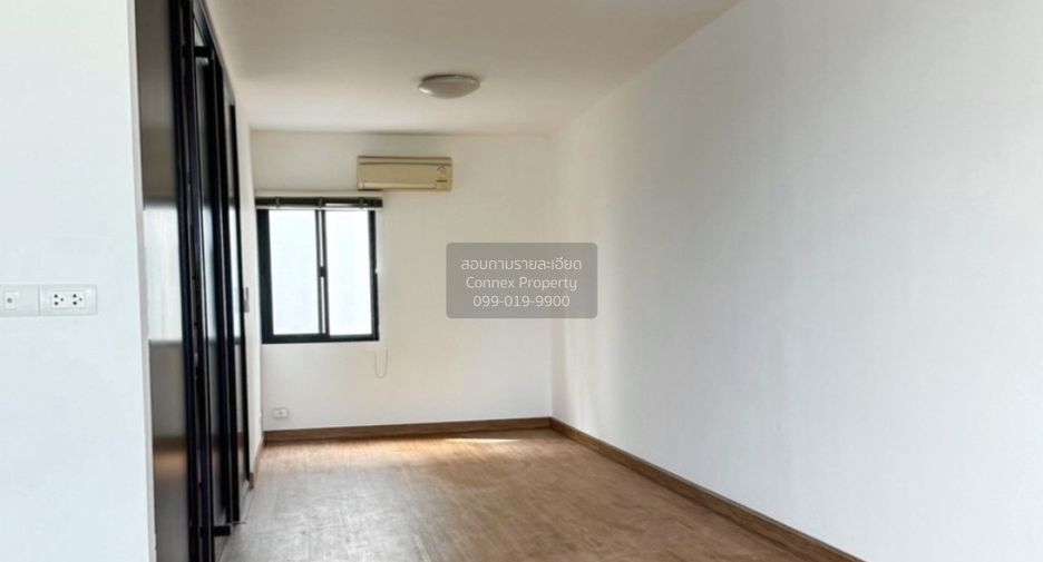 Casa adosada en alquiler de 5 habitaciones en Suan Luang, Bangkok