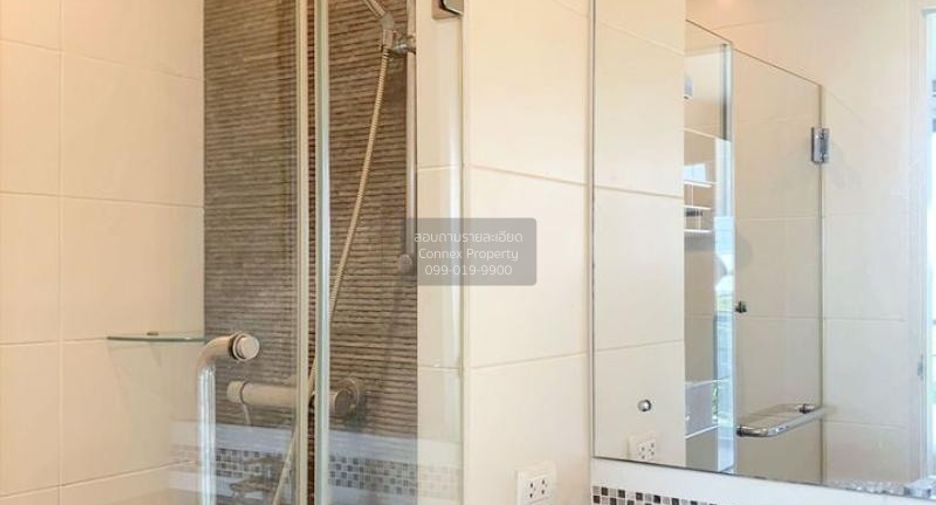 For rent 2 bedrooms condo in Lat Phrao, Bangkok