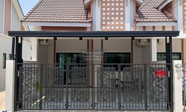 For rent 2 bedrooms townhouse in Bang Lamung, Chonburi
