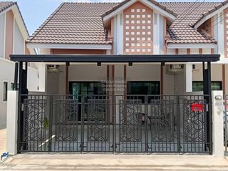 For rent 2 bedrooms townhouse in Bang Lamung, Chonburi