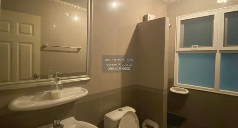 For rent 4 bedrooms house in Lam Luk Ka, Pathum Thani