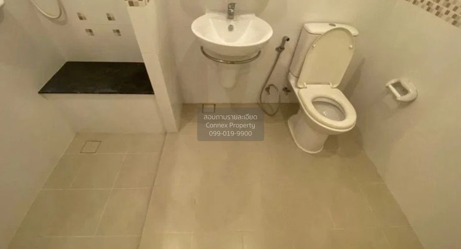 For rent 4 bedrooms house in Lam Luk Ka, Pathum Thani