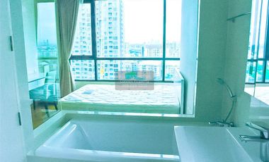For rent 2 bedrooms condo in Phra Khanong, Bangkok