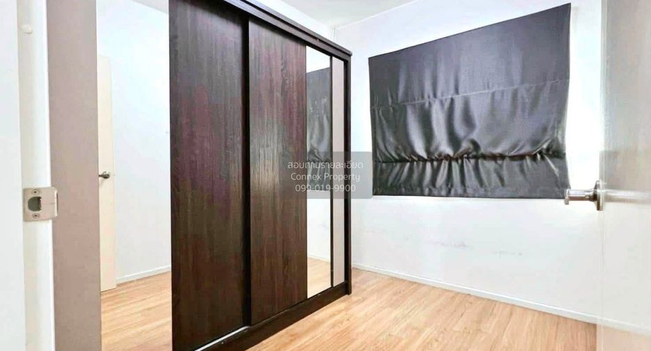 For rent 3 bedrooms townhouse in Khlong Luang, Pathum Thani