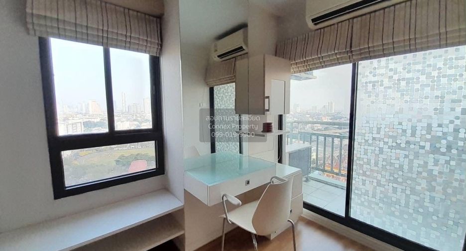 For rent 2 bedrooms condo in Thon Buri, Bangkok
