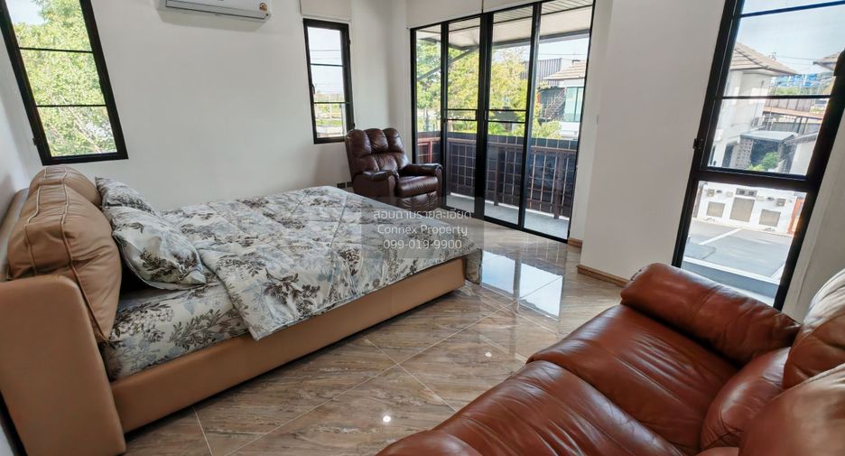 Casa en alquiler de 3 habitaciones en Prawet, Bangkok