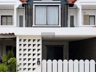 For rent 2 bedrooms townhouse in Bang Lamung, Chonburi