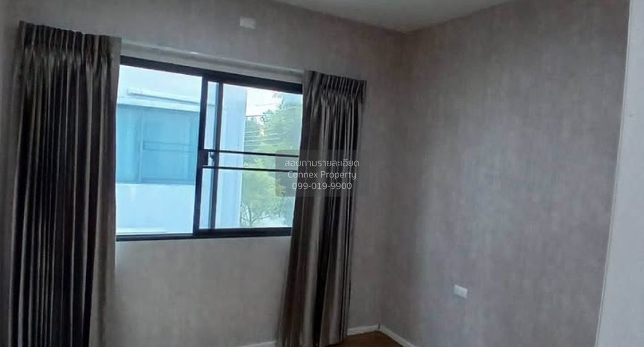 For rent 3 bedrooms townhouse in Bang Kruai, Nonthaburi