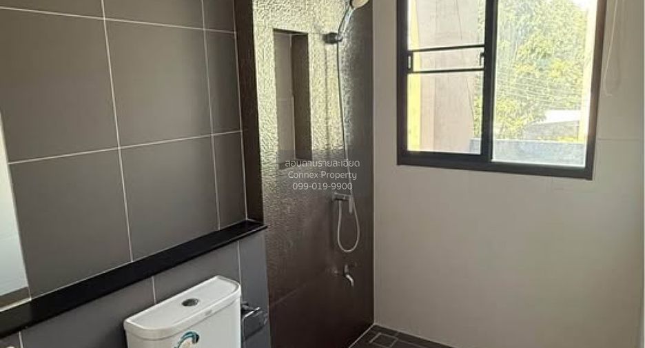 For rent 3 bedrooms townhouse in Bang Kruai, Nonthaburi