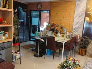 Casa en alquiler de 3 habitaciones en Bang Phli, Samut Prakan