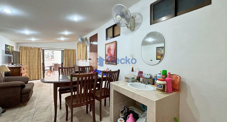 For sale 2 bedrooms house in Jomtien, Pattaya