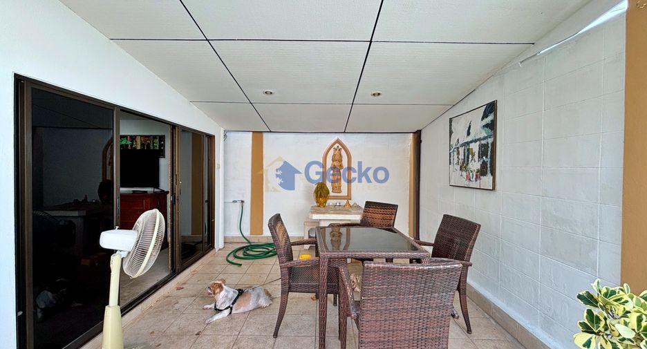 For sale 2 bedrooms house in Jomtien, Pattaya