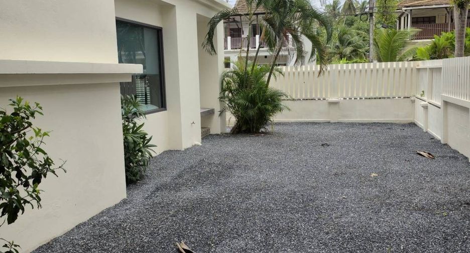 For sale 3 bedrooms villa in Mueang Krabi, Krabi