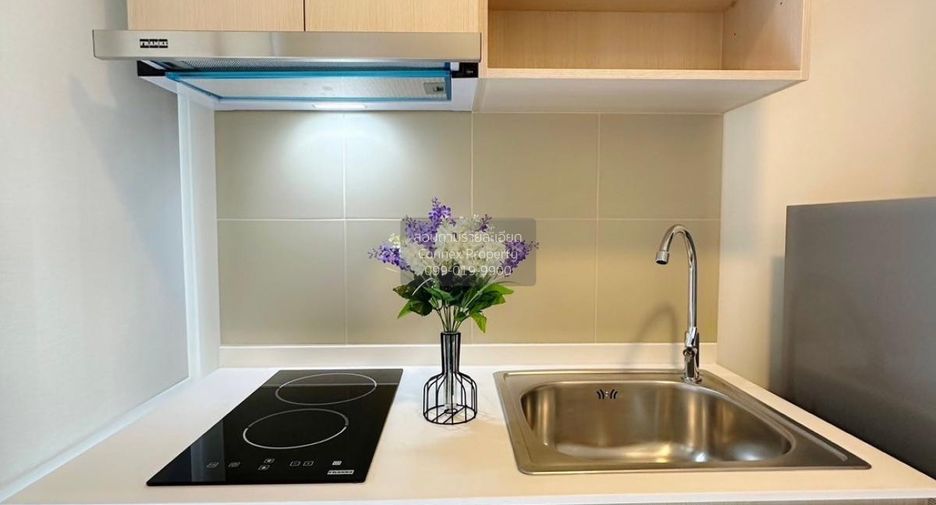 For rent 1 bed condo in Wang Thonglang, Bangkok