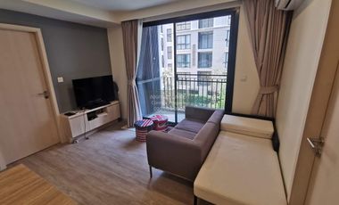 For rent 2 bedrooms condo in Huai Khwang, Bangkok