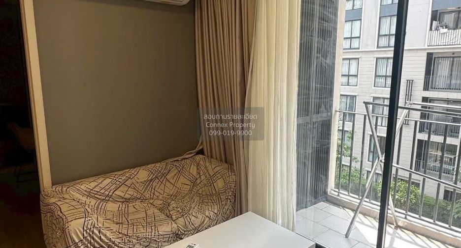 For rent 2 bedrooms condo in Huai Khwang, Bangkok
