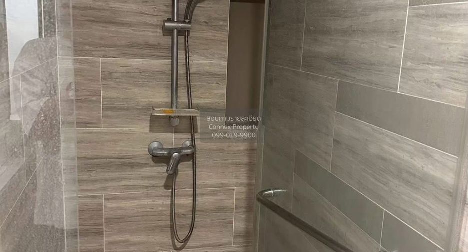 For rent 2 bedrooms condo in Huai Khwang, Bangkok