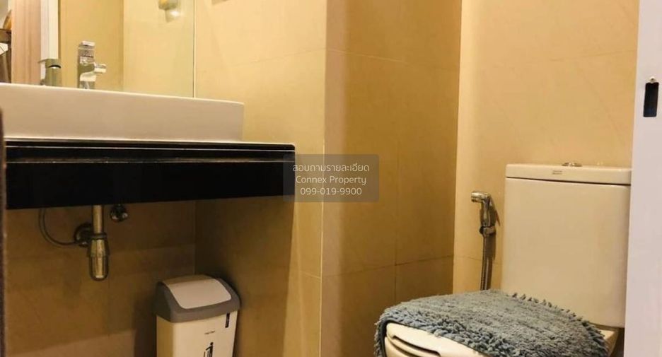 For rent 2 bedrooms condo in Wang Thonglang, Bangkok