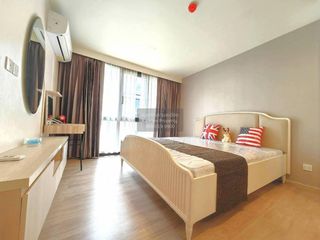 For rent 2 bedrooms condo in Huai Khwang, Bangkok