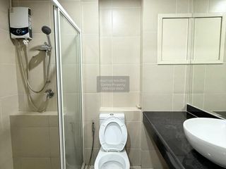Wohnung zur Miete mit 1 Zimmer in Wang Thonglang, Bangkok