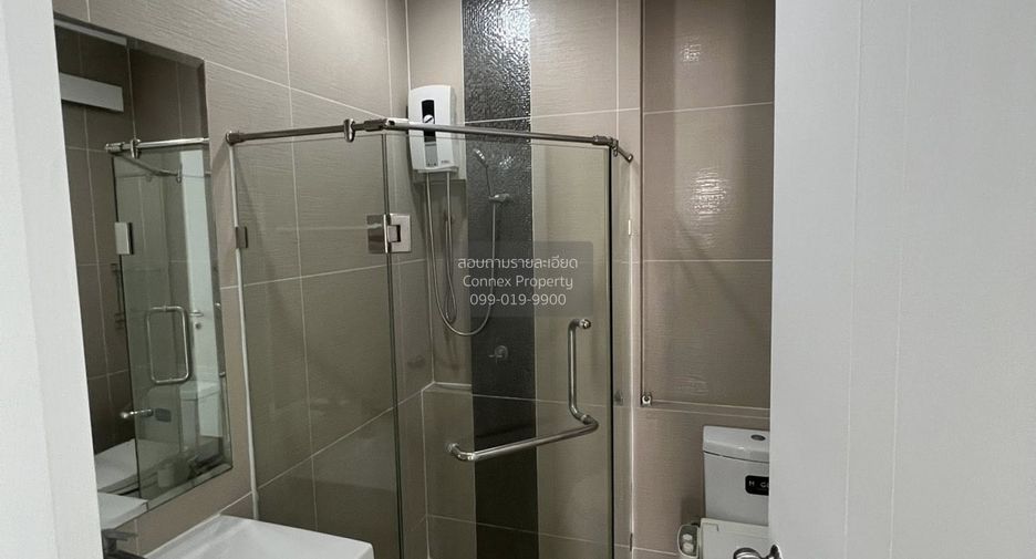 For rent 2 bedrooms condo in Wang Thonglang, Bangkok