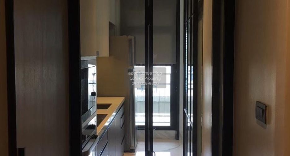 Wohnung zur Miete mit 3 Zimmer in Khlong Toei, Bangkok