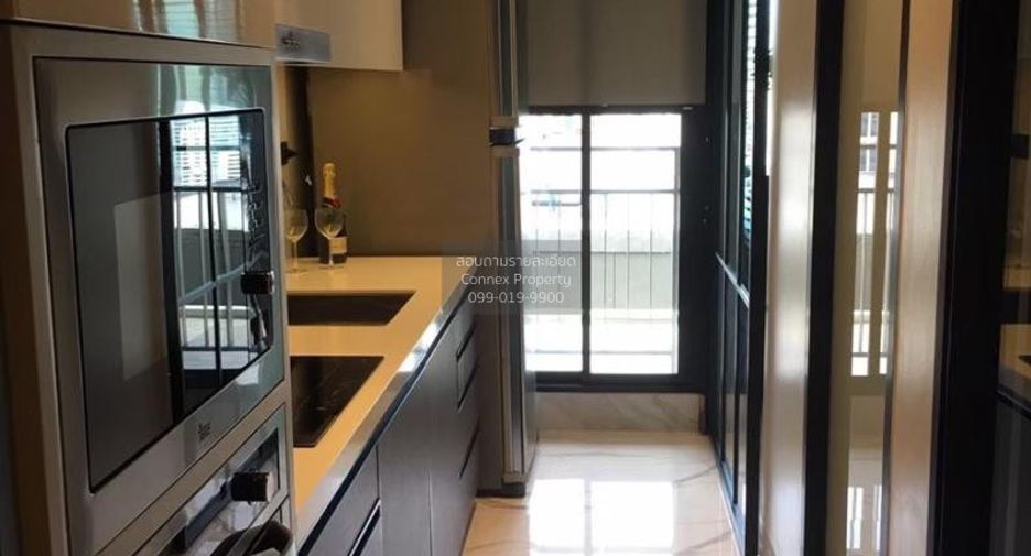 Wohnung zur Miete mit 3 Zimmer in Khlong Toei, Bangkok