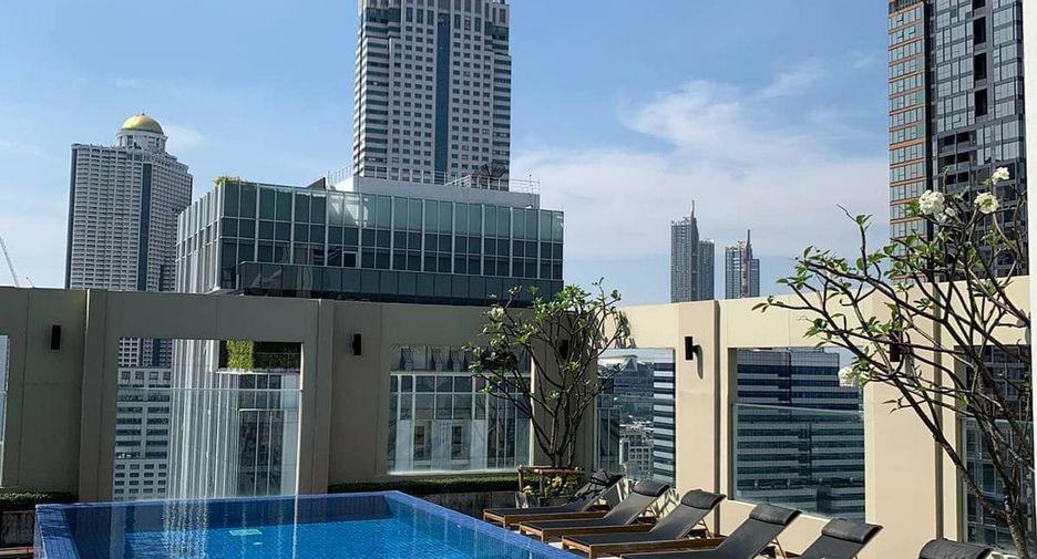 For rent 4 ベッドルーム condo in Sathon, Bangkok