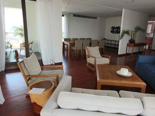 For rent 4 ベッドルーム condo in Sathon, Bangkok