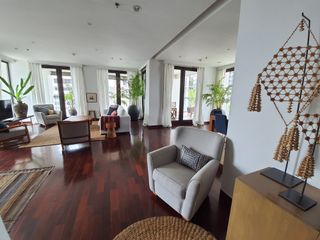 For rent 4 bedrooms condo in Sathon, Bangkok