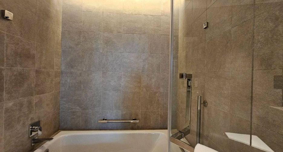 For rent 2 ベッドルーム condo in Sathon, Bangkok