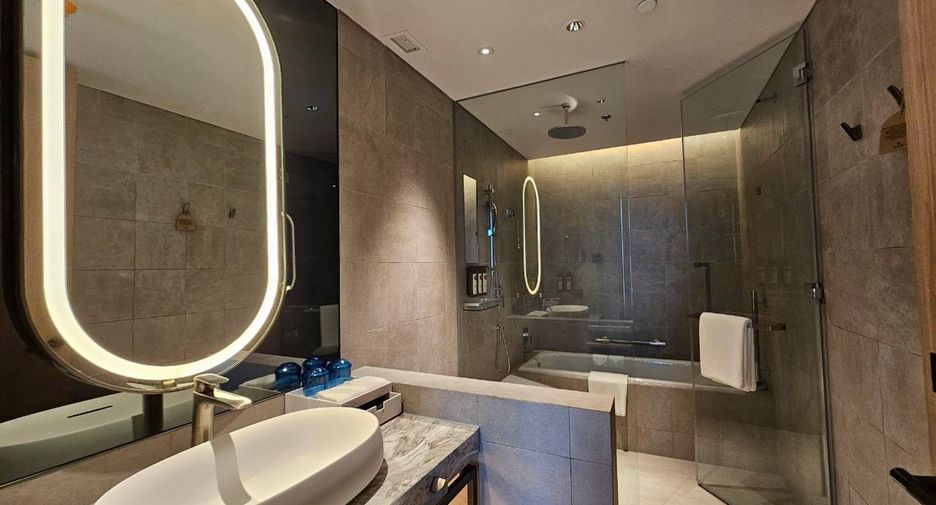 For rent 2 ベッドルーム condo in Sathon, Bangkok
