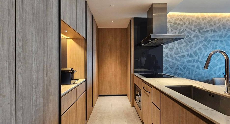 For rent 2 ベッドルーム condo in Sathon, Bangkok