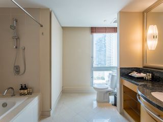 For rent 3 ベッドルーム condo in Sathon, Bangkok