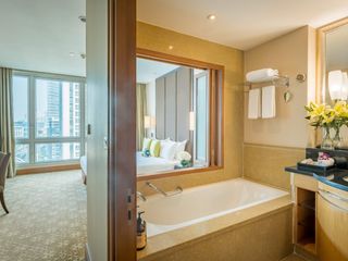 For rent 3 ベッドルーム condo in Sathon, Bangkok