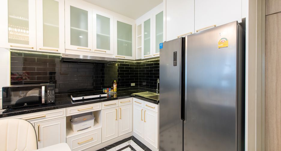 Condo en alquiler de 1 habitaciones en Pathum Wan, Bangkok