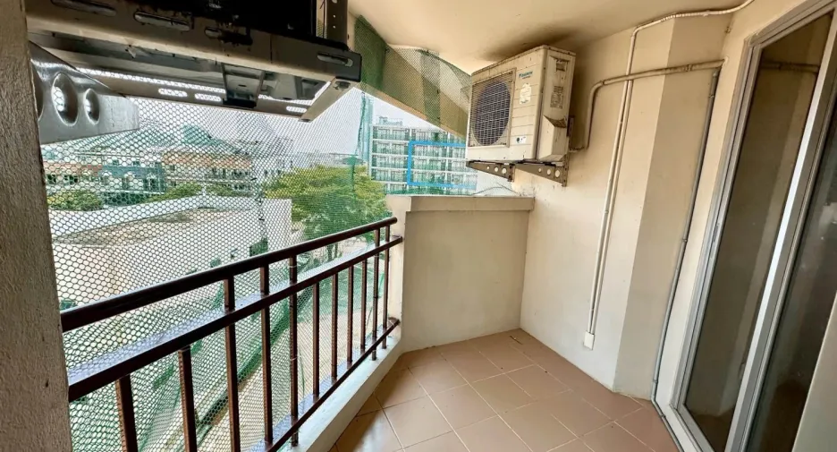 For sale 2 bedrooms condo in Bang Lamung, Chonburi