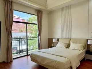À vendre 4 chambres villa à Bang Lamung, Chonburi