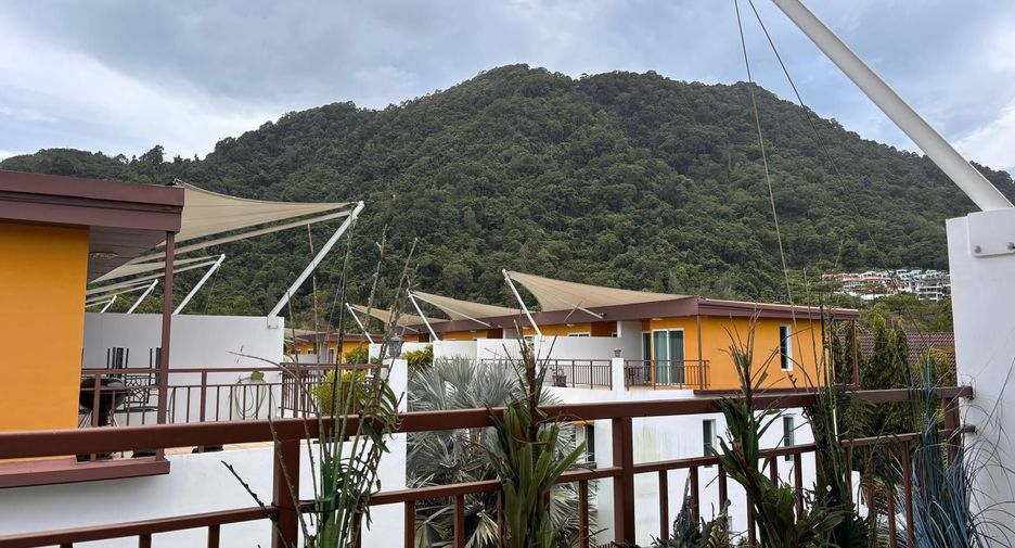 For sale 3 bedrooms townhouse in Kathu, Phuket
