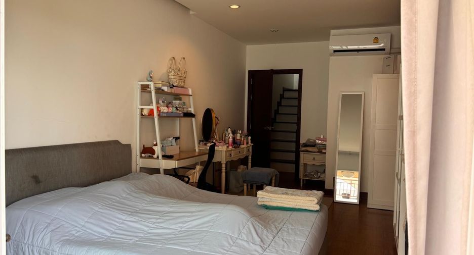 For sale 3 bedrooms townhouse in Kathu, Phuket