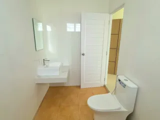 Casa en venta y en alquiler de 3 habitaciones en Mueang Buriram, Buriram