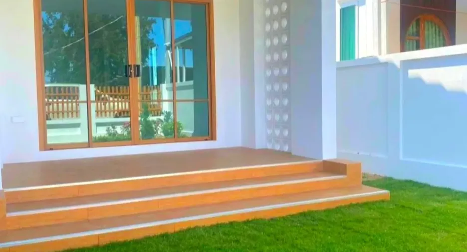 Casa en venta y en alquiler de 3 habitaciones en Mueang Buriram, Buriram