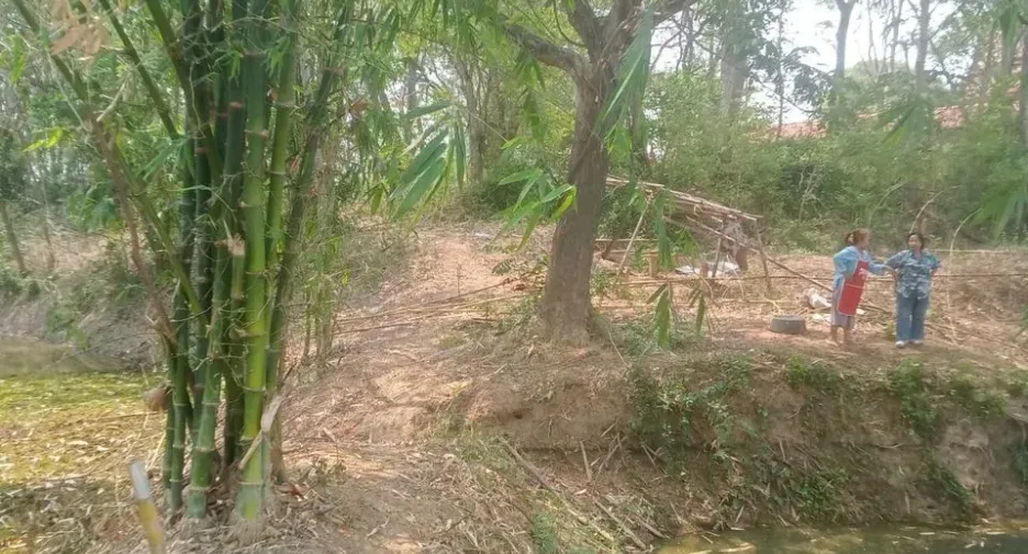 À vendre terrain à Mueang Lampang, Lampang