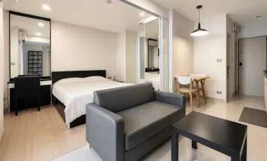 For sale 1 bed condo in Khlong Toei, Bangkok