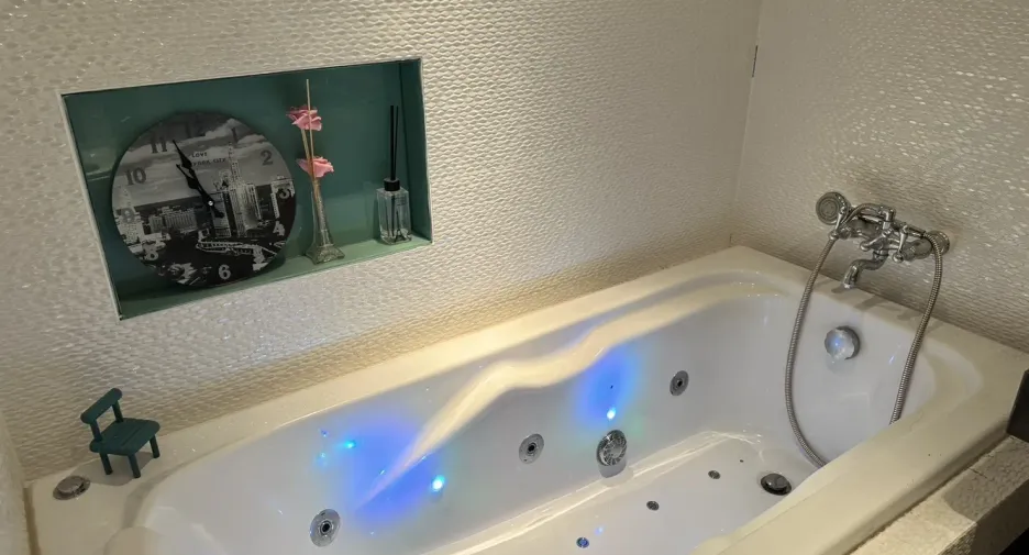 For sale 1 bed condo in Ratchathewi, Bangkok