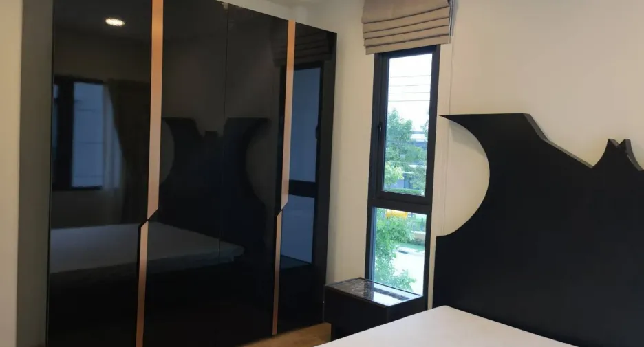 出租 4 卧室 独立屋 在 Bang Phli, Samut Prakan