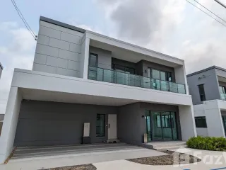 For rent 4 bedrooms house in Bang Phli, Samut Prakan